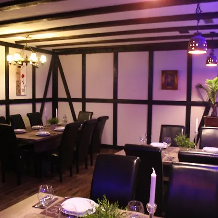 Hennetaler Hof 3*