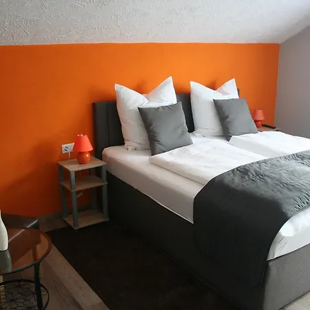 Hennetaler Hof 3*