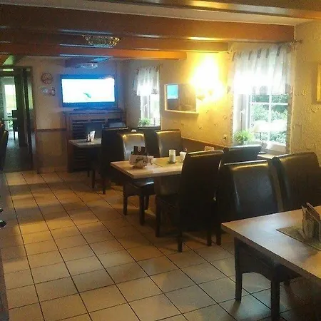 Hennetaler Hof 3*